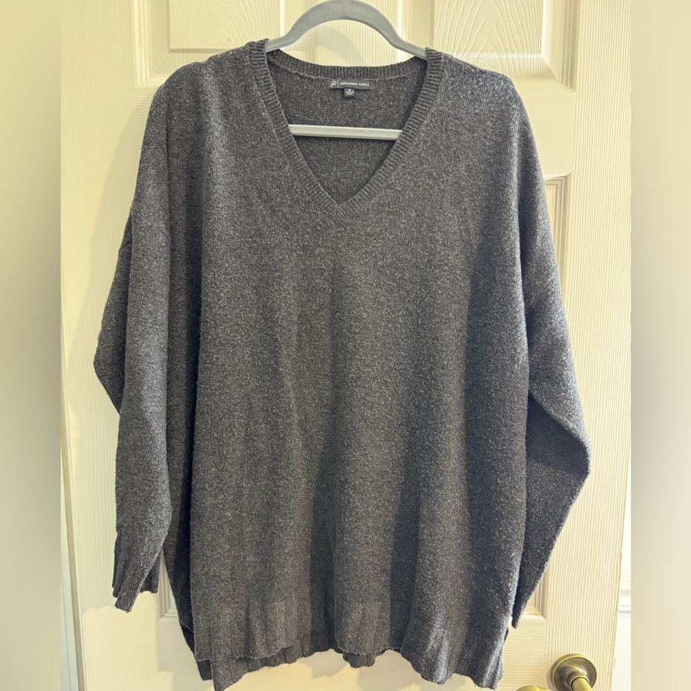 Women’s Gray oversized sweater, size XL